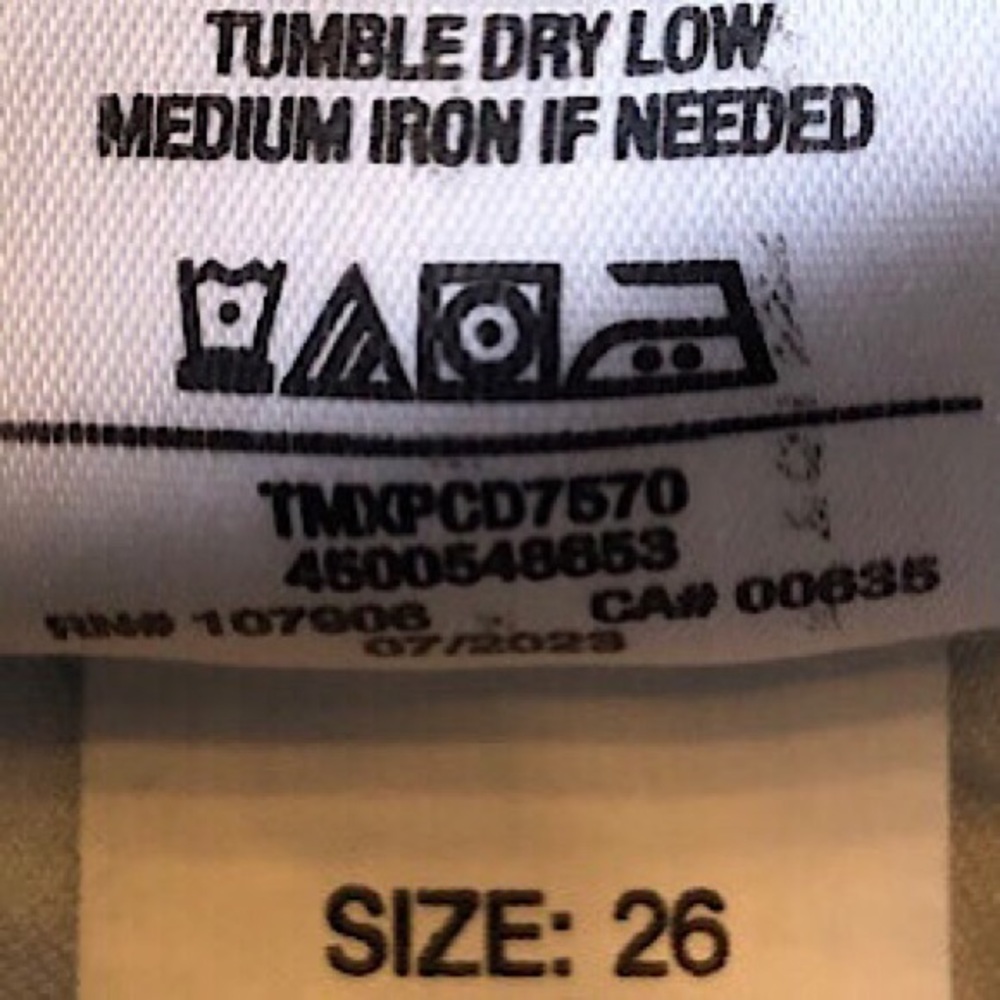 “NEW” Hudson Heidi High-Rise Flare Jean - Picture 9 of 10